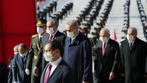 Devlet erkanı Anıtkabir'de