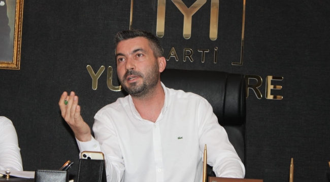 İYİ Partili Akan,"Sorun yanlış ekonomi politikalarında" 