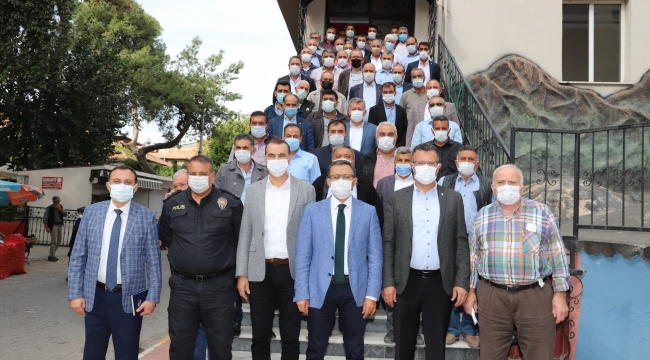 Kaymakam muhtarları topladı