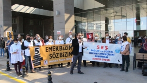Manisa'da doktorların 'sağlık 5 dakikaya sığdırılamaz' protestosu