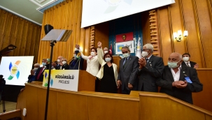 Manisa'da İYİ partiye katılımlar sürüyor