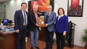 Ödemiş belediye başkanı Eriş Saruhanlı'da