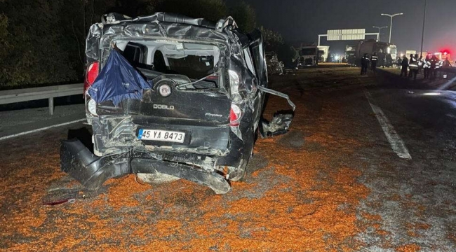 Salçanın yol açtığı kaza bir kişi öldü,18 araç birbirine girdi