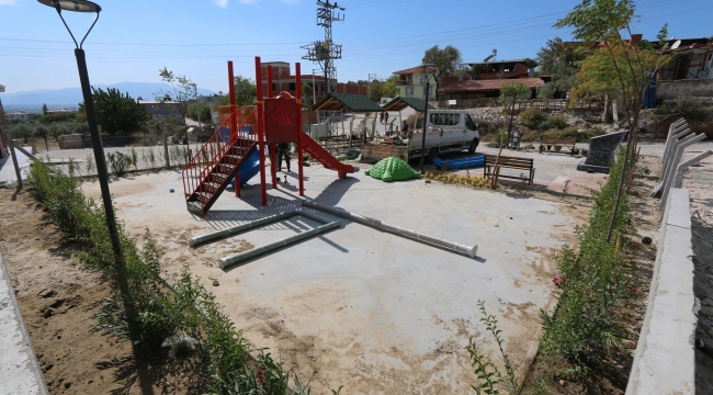 Saruhanlı Azimli' ye yeni çocuk parkı