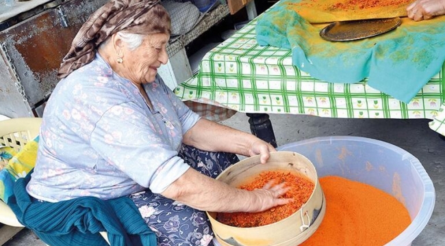 Şifa kaynağı kış çorbası tarhana hazırlıkları başladı
