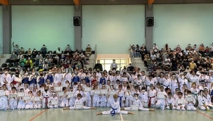 Tekvandocular bir üst kuşak için yarıştılar