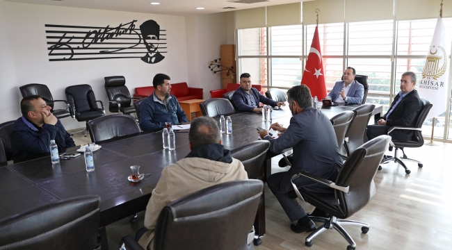 Akhisar belediyesi kent gönüllüleri ile ortak 'akıl' toplantısı 