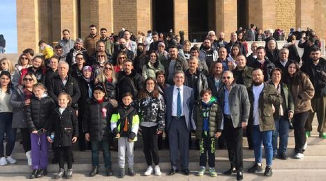 Akhisar'lı berberler Anıtkabir'de