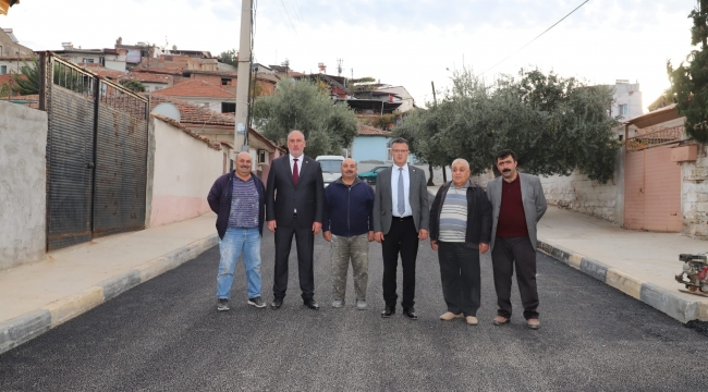 Alaşehir'de yollar asfaltlanıyor