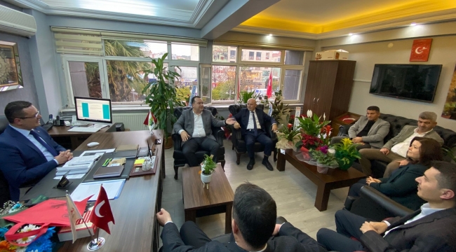 Başkan Dutlulu'dan öğretmenler günü kutlaması