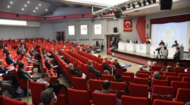 Başkan Ergün, katı atık fiyatlarını Manisa'yı üçe bölerek ayarladı