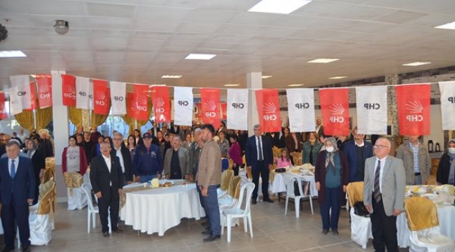 CHP'liler Kula'da birlik, beraberlik ve dayanışma kahvaltısında buluştu