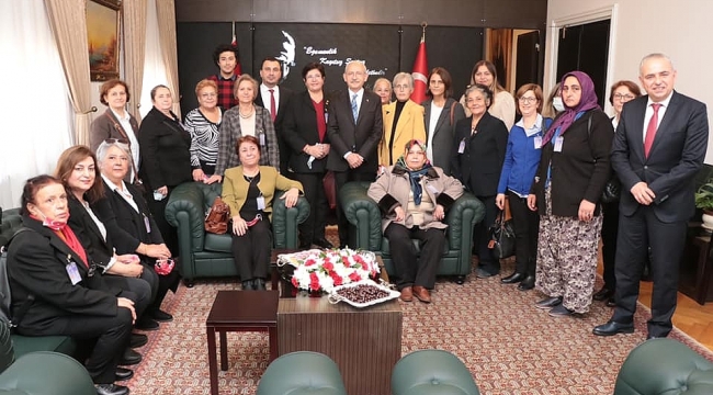CHP Turgutlu Kadın Kolları Ankara'da 