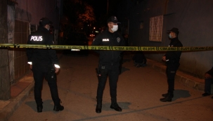 Manisa'da bir eve el yapımı patlayıcı atıldı