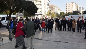 Manisa'da kadına şiddet karşıtı etkinlik