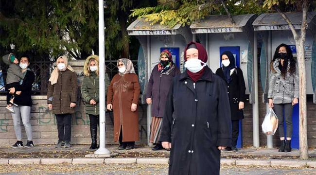 Umudunu yitiren gençler için CHP'den 10 kasım mesajı