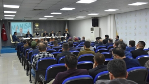 AKP il başkanı Hızlı, başkanları topladı