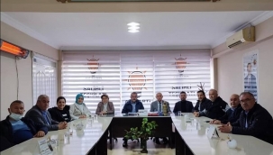 AKP yerel yönetimler toplantısı Salihli'de yapıldı
