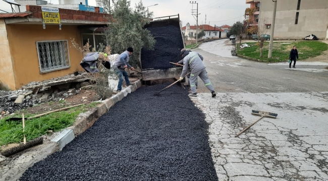 Alaşehir'de bakım onarım çalışmalarını sürüyor