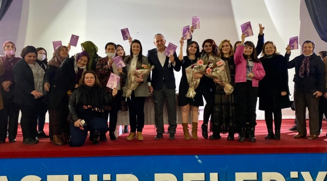 Alaşehir'de 'Şiddet, hukuk, hayat' paneli yapıldı
