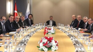 Bakan Nebati,TBB yönetim kurulu üyeleriyle buluştu