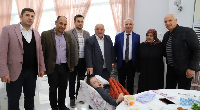 Başkan Bilgin'den engellilere lokal