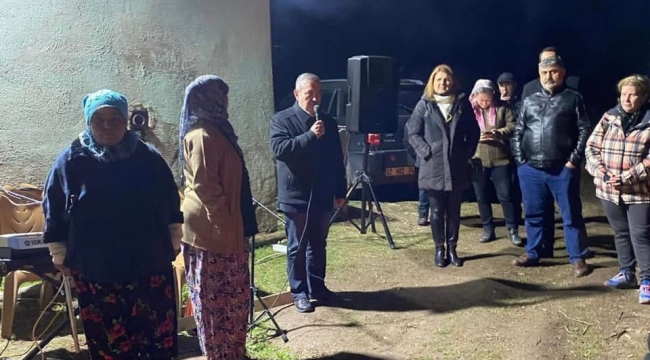 CHP'liler "çöpe hayır" nöbeti tutanları ziyaret etti