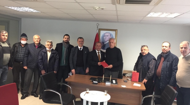 CHP'liler muhtarların yeni yılı kutladı
