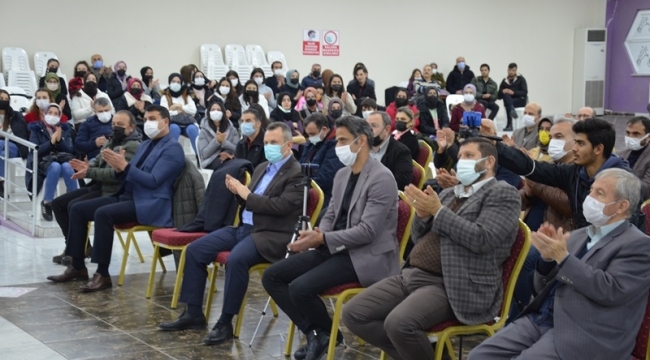Demirci'de şiir, ezgi ve söyleşi