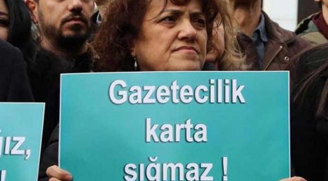 İletişim Başkanlığı'nın 'basın kartı' yönetmeliği durduruldu
