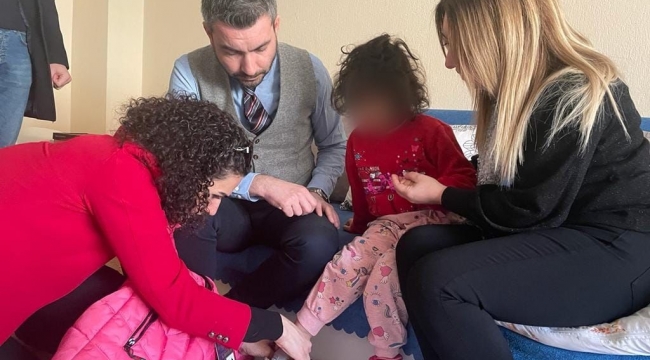 İyi Partiden soğuk kış gününde çocukları ısıtan yardım