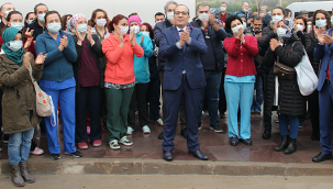 Manisa'da sağlıkçılardan eylem