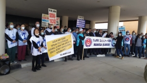 Sağlıkçılara Manisa'da hak eyleminde