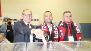 Turgutlusporda yönetim değişti başkan Daşkan oldu