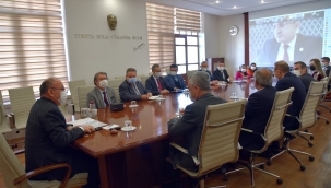 Vali Karadeniz başkanlığında yılbaşı asayiş önlemleri toplantısı