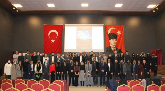 16 il avukatları Manisa'da çalıştayda buluştu
