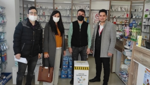 Akhisar Belediyesi'nin ev bakım hizmetleri sürüyor