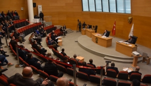 Akhisar'da Cuma pazarına AKP'li Hızlı'n adı verilecek