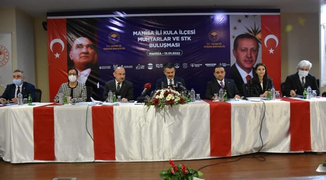 AKP'liler Kula'da bakanla buluştu