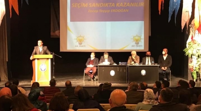 AKP "Mahalle ve sandık başkanları"eğitimi