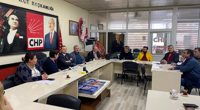 Alaşehir'de CHP değerlendirme toplantısı 