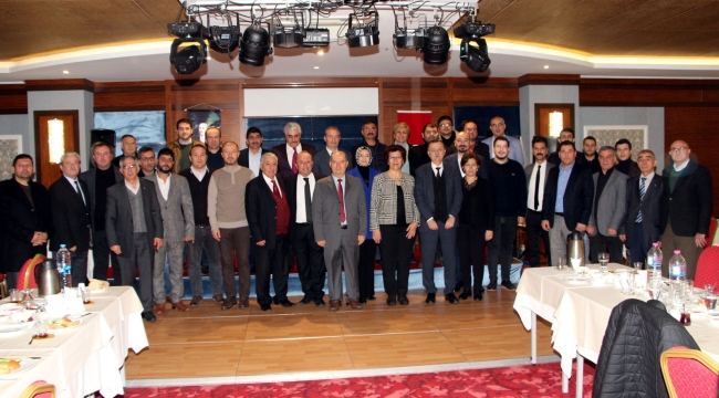 CHP'li Balaban 'İşimiz siyaset değil, sorunlarınızı dile getirmek'