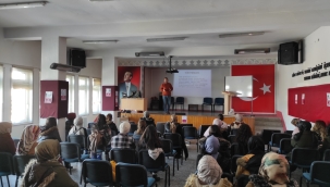 Demirci'de özel eğitim uygulamalar kursunu açıldı