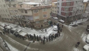 İYİ Partili Akan,"Bu fotoğraflar iktidarın utanç tablosu!"