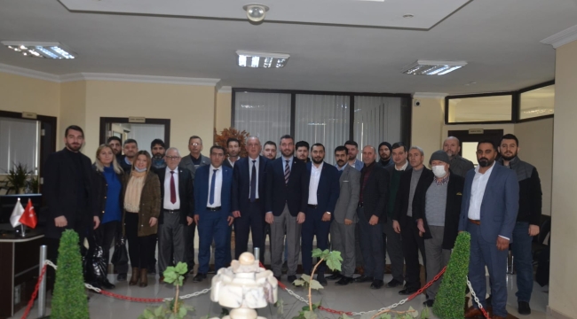 İYİ Partili Akan'dan başkan Bulgay'a ziyaret