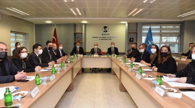 Manisa'da artan işsizlik masaya yatırıldı