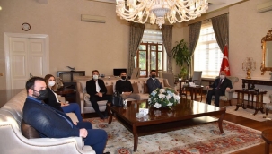 Mimarlar vali Karadeniz'i ziyaret etti