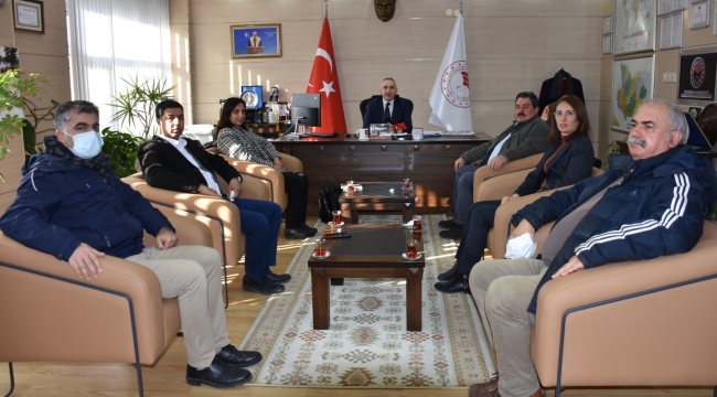 Muhtarlarla kabin toplantısı