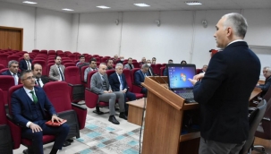 Öztürk 'Manisa'da tarımsal üretim durmamıştır'