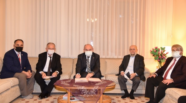 Protokol imzalandı,Akhisar'a gençlik merkezi ve cami yapılacak